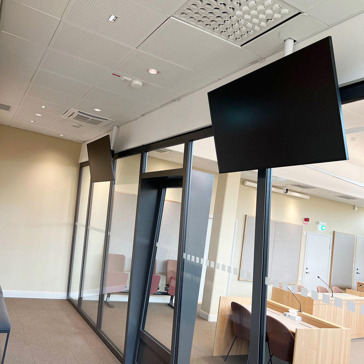 Takpendlande Skarmar 1200X1200